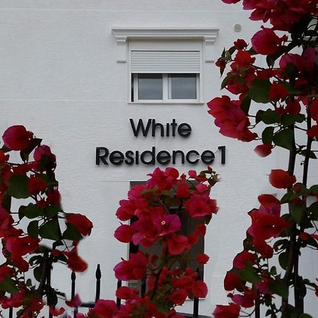 Cirasola Home - White Residence 1 Sarandë 외부 사진